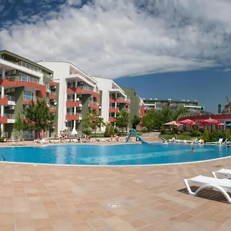 2 Bed With Sea Views Apartmán Sluneční pobřeží