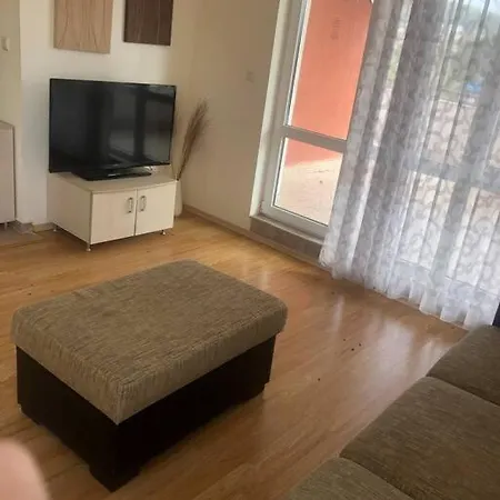 Apartmán 2 Bed With Sea Views